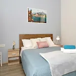 Arya Apartment