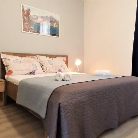 Apartamento Arya Makarska