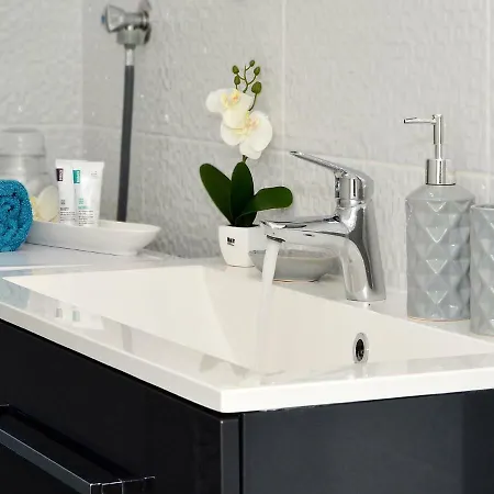 Arya Apartamento Makarska